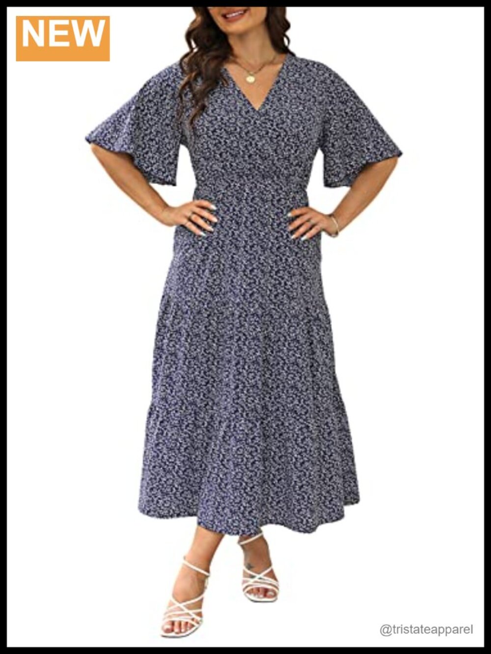Plus Size V Neck 3/4 Sleeve Empire Waist A-Line Maxi Dress with Pockets
